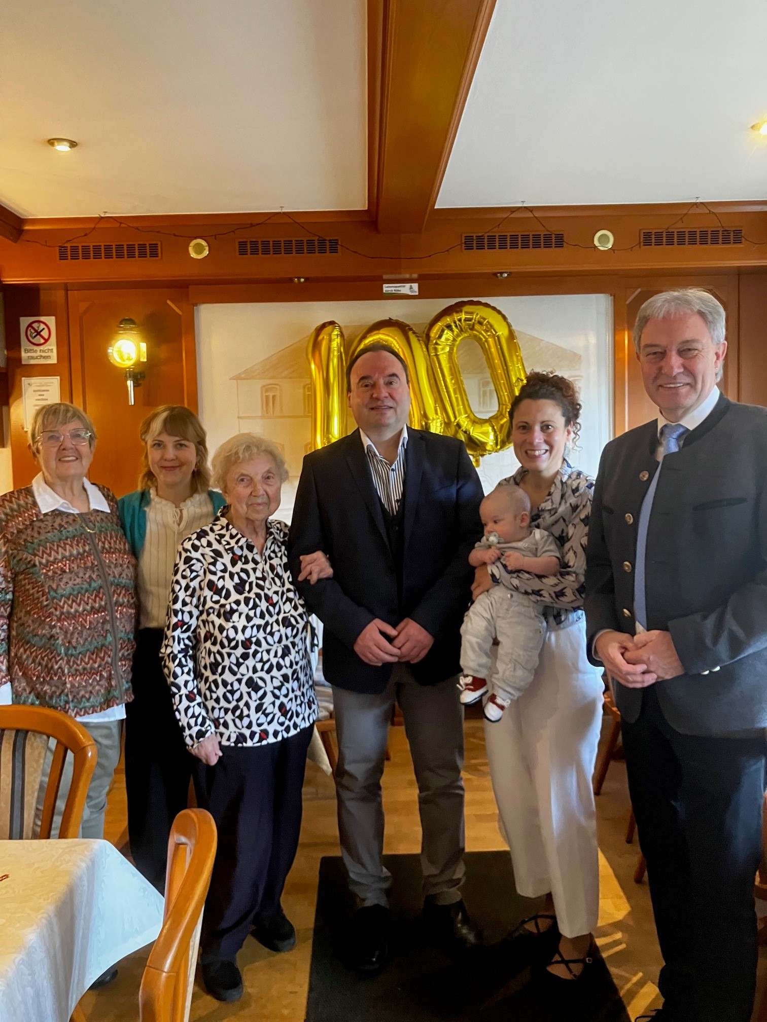 100. Geburtstag Maria Wachter.jpg